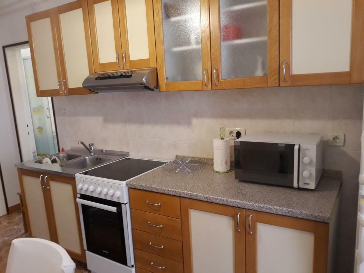 Apartmani Banina Ика Екстериор снимка